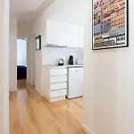 Casa Do Castelo 1- Work Or Relax In The Historic Heart Of Lisbon! Лиссабон