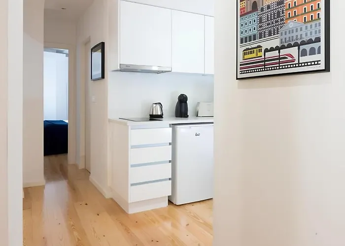 Casa Do Castelo 1- Work Or Relax In The Historic Heart Of Lisbon! ליסבון