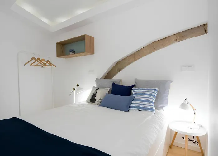 Casa Do Castelo 1- Work Or Relax In The Historic Heart Of Lisbon! شقة *