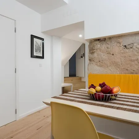 Casa Do Castelo 1- Work Or Relax In The Historic Heart Of Lisbon! Διαμέρισμα